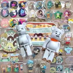 BT21　74個　ベアブリック　キーホルダー バッジ　ポーチのサムネイル