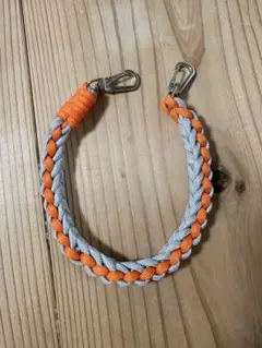 ハンドストラップ　スマホ