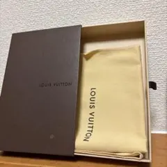 翼*様 LOUIS VUITTON アイボリー スカーフ - メルカリ