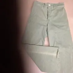 ZARA薄緑 チノパン