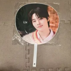 stray kids スキズ うちわ クリスマスポップアップ2023 I.N