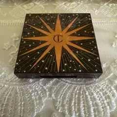 Charlotte Tilbury アイシャドウのサムネイル