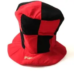 東京ディズニーランド　ハット　赤