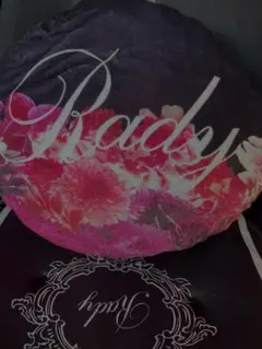 Rady クッション Rady（クッション）のフリマアイテム一覧