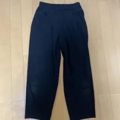 ブラック　クレープジャージーテーパードパンツ XS ユニクロ