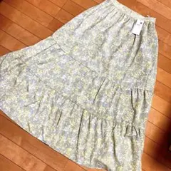 earth フレアロングスカート 花柄　新品