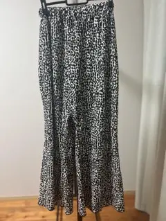 レオパード柄パンツ