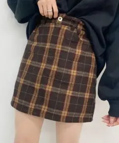 アプレジュール　チェック台形スカート　ミニスカート