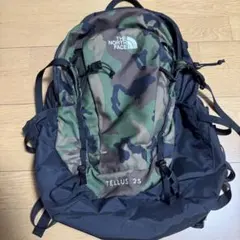 ノースフェイス　リュック　迷彩