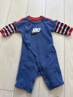 NIKE ボタン式ロンパース 70cm