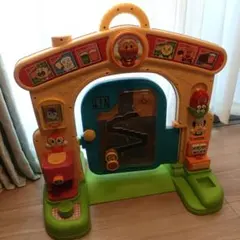 大型玩具 アンパンマン大きなよくばりパン工場　送料込み