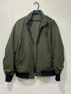 GU 小島プロダクションコラボブルゾン