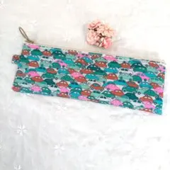 リバティ☆ベン ケースや歯ブラシ入れに☆カーズ ネオン☆ラミネート