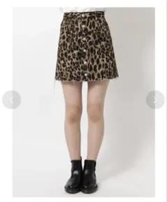 jouetie ヒョウ柄 フロントボタンスカパン　タグ付き