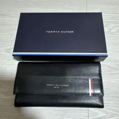 TOMMY HILFIGER ブラック長財布