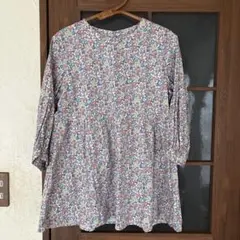 試着のみ美品♪アフタヌーンティー LIBERTY 七分丈　ふんわりブラウスＭ-Ｌ