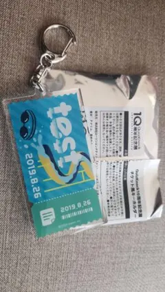 QuizKnock TOMOE 2025 チームレッド アクリルキーホルダー - メルカリ