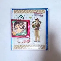 鬼滅の刃　バレンタイン　ホワイトデー　アクリルスタンド　缶バッジ　竈門炭治郎