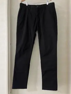 【W85】UNIQLO　ユニクロ　スリムフィット　ノータックチノパン　ブラック