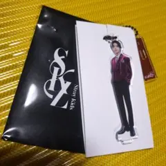 Stray Kids ハン　アクリルスタンド 　クリスマスポップアップ