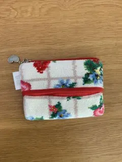 フェイラー　ストロベリーフィールドプティ　ティッシュポーチ