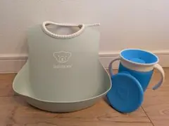 BABYBJÖRN お食事エプロンとミラクルカップ