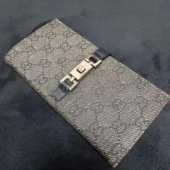 ス*ー様 【GUCCI】長財布　ブランド