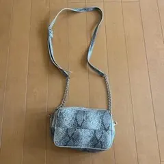 Item thumbnail for item b61b91e5-6bab-4fe3-833a-f4c1eb6d271d