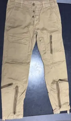 ミリタリーカーゴパンツ ベージュ