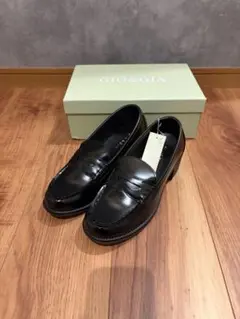 女性用ローファー