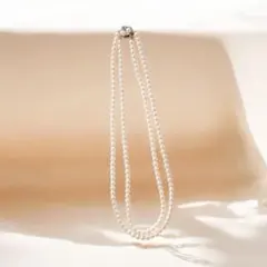 クリーム色のパール 二重ネックレス