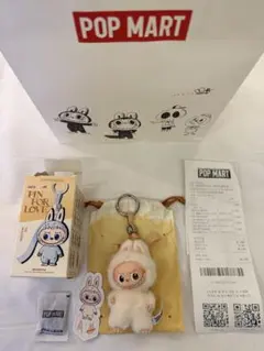 POPMART ラブブ イニシャル A