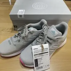 【未使用】adidas アディダス　21.5cm スニーカー　シューズ　女の子