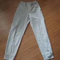 UNIQLO AIRism 長ズボン グレー　160サイズ
