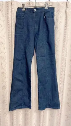 ダークブルーストレートフレアデニムパンツ　M