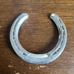 馬蹄 金属製 滑り止め付き　幸運のお守り