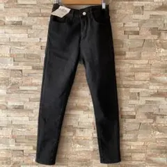 Item thumbnail for item 311144d3-b5ba-4849-80e7-dfdba9ee30e5