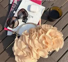 ベージュ パーティーバッグ