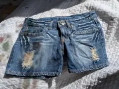 ✩デニムショートパンツ W61cm ダメージ加工✩