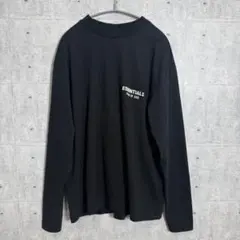 Essentials ロゴ ロングスリーブ Tシャツ