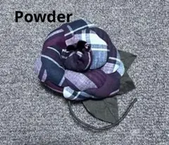 Powder[ピンクハウス]赤×黒系チェックの花形ブローチ