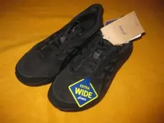 アシックス　ランニングシューズ「JOLT4」　25.5cm