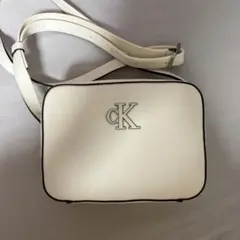 Calvin Klein Jeans ショルダーバッグのサムネイル