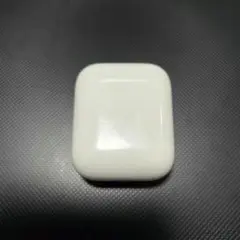 ワイヤレスイヤホン AirPods 第1世代 【ジャンク品・左耳とケースのみ】