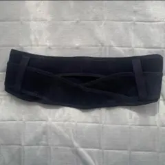 最安値！美品⭐︎骨盤ベルト Lサイズ 黒 クロスデザイン　産前ok