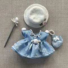 シルバニアサイズ 雪の結晶ドレス＆小物 4点セット（水色）