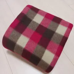 フリース生地•チェック柄•赤系•ハンドメイド資材