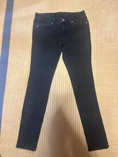ストレッチ　スキニーデニム　黒