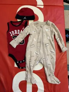 Jordan ロンパースと帽子セット Nike ロンパース