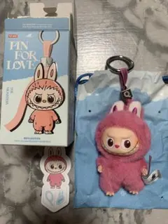 THE MONSTER PIN FOR LOVE ラブブ Q